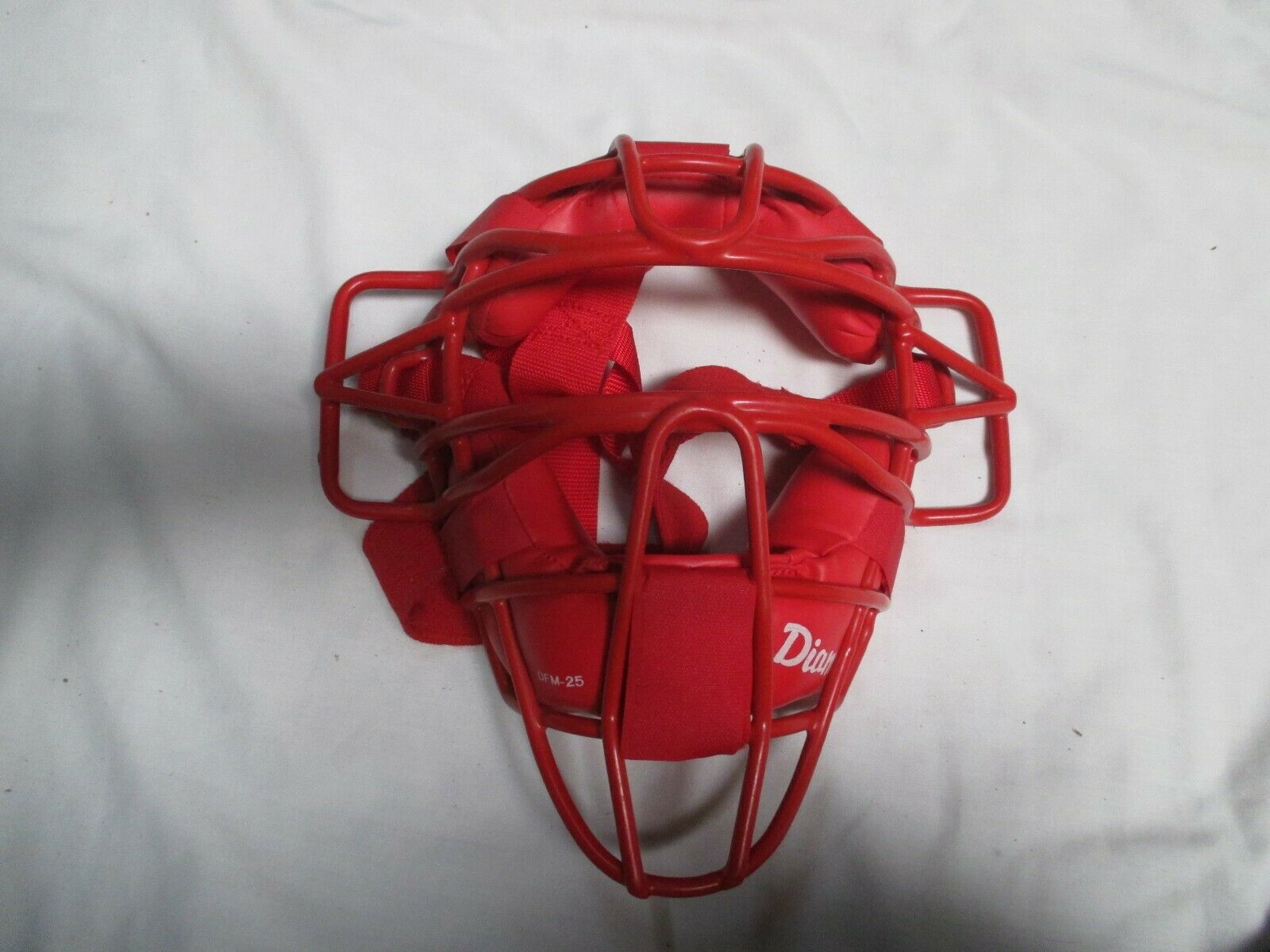 DIAMOND DFM-25 BASEBALL/SOFTBALL  MASK RED
