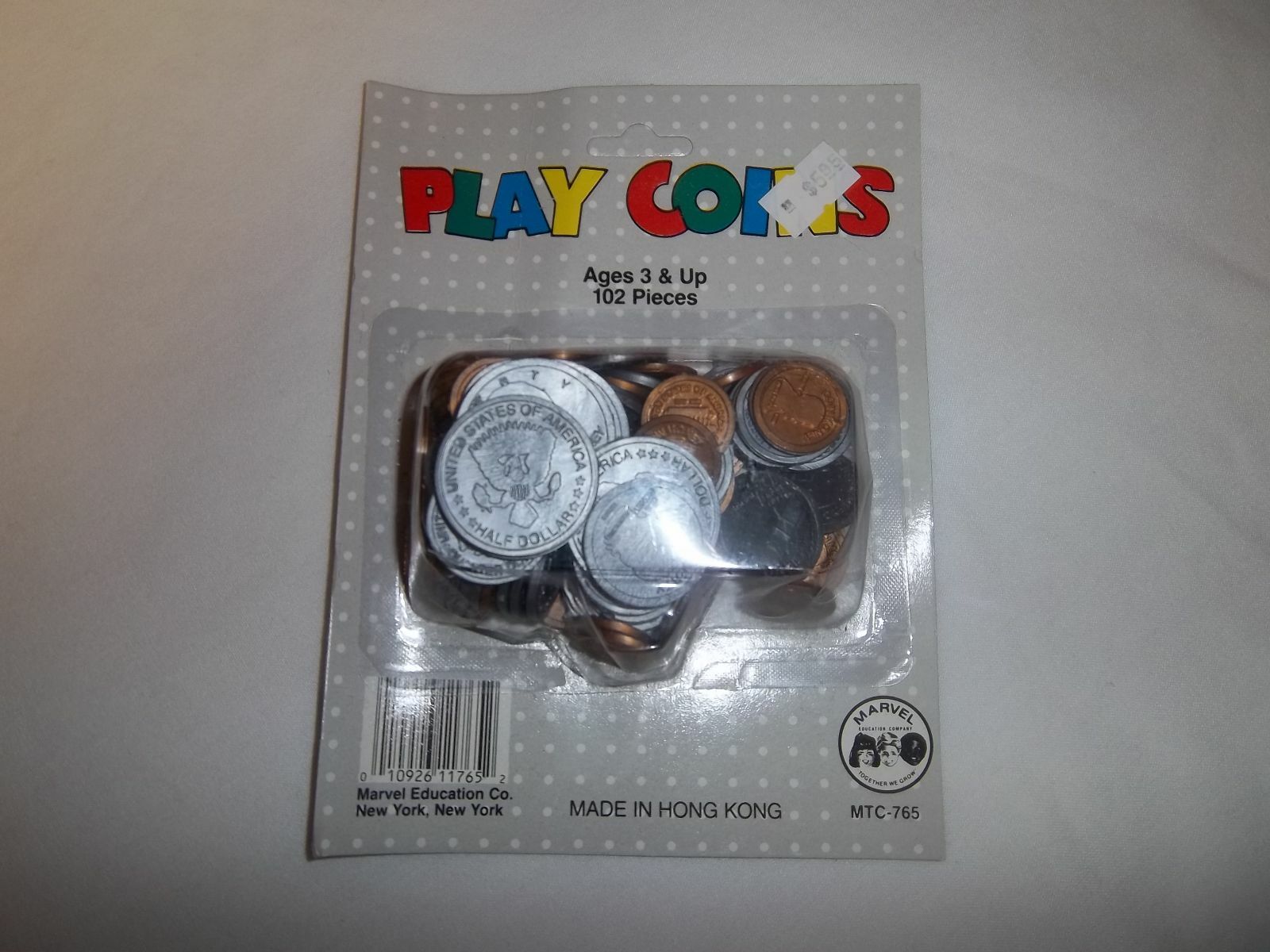 MARVEL MTC765 PLAY COINS(PACK OF 102 PLASTIC COINS)