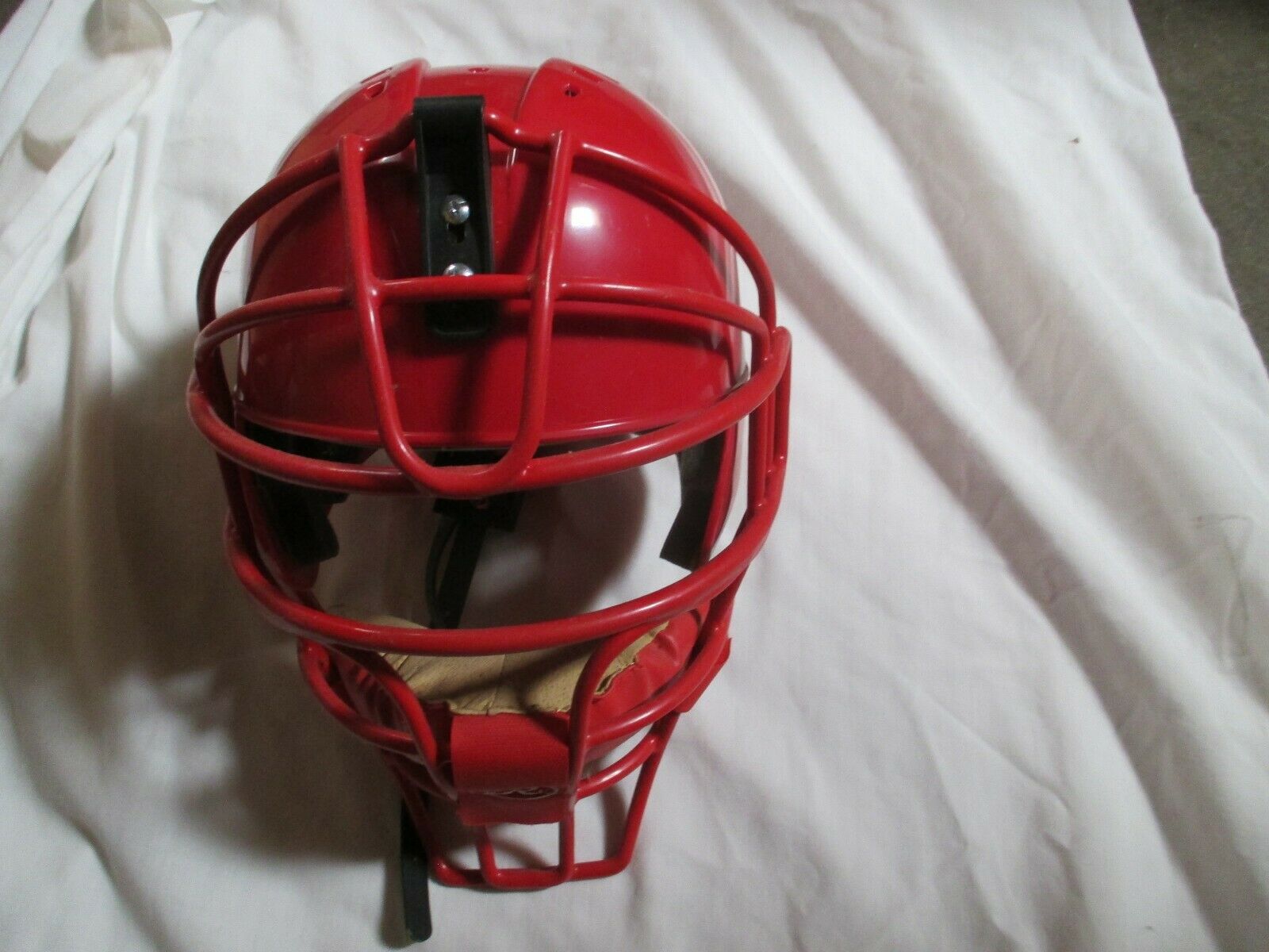 RAWLINGS Ai1 CATCHERS HELMET WITH ATTACHED FACE MASK.(VARIOUS COLORS & SIZES)