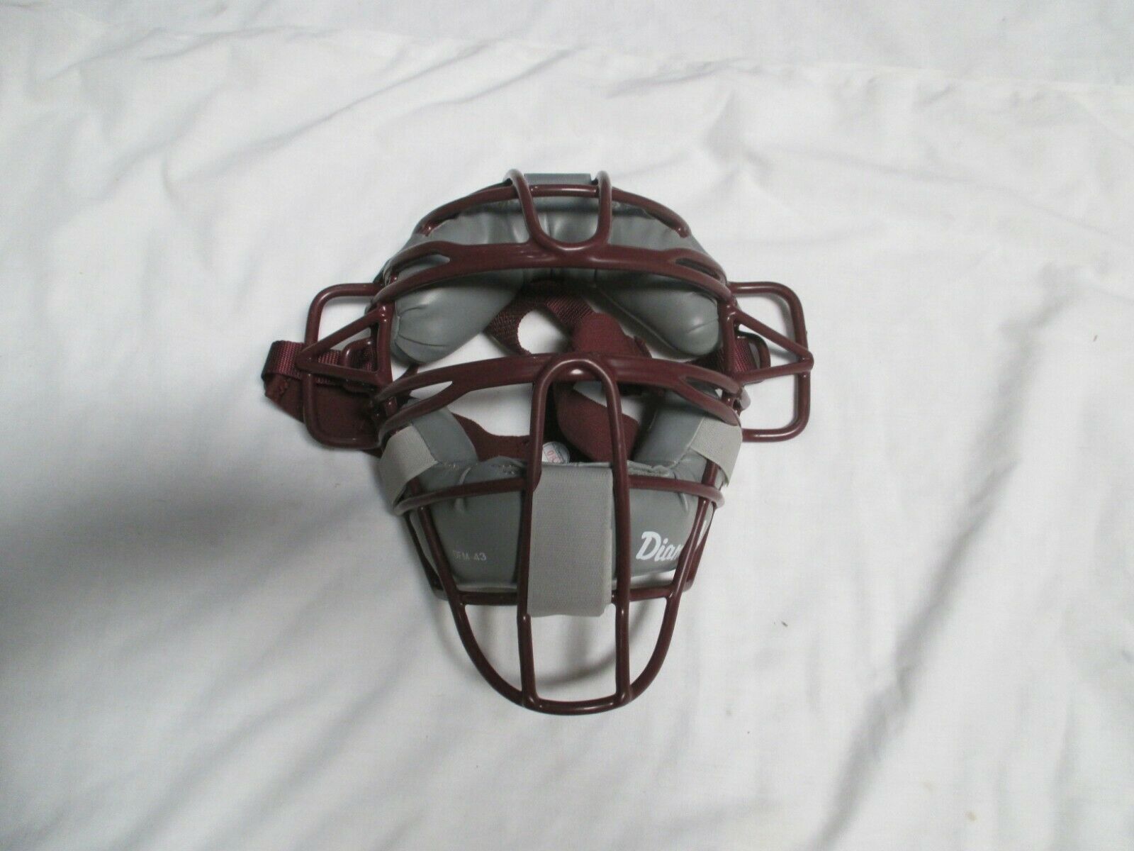 DIAMOND DFM-43 BASEBALL/SOFTBALL  MASK  MAROON