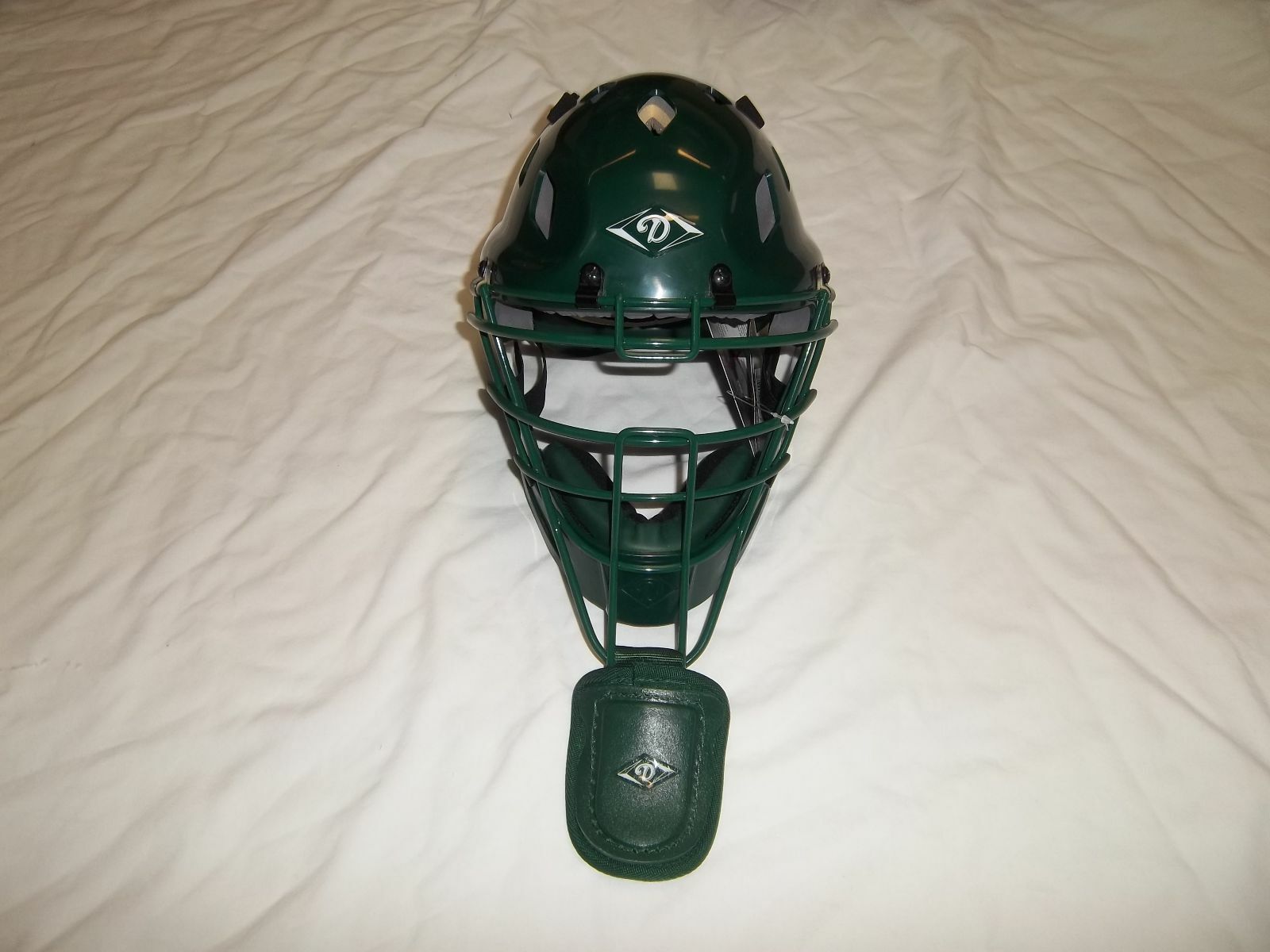 DIAMOND DCH-EDGE BASEBALL/SOFTBALL LARGE CATCHERS HELMET(VARIOUS COLORS)