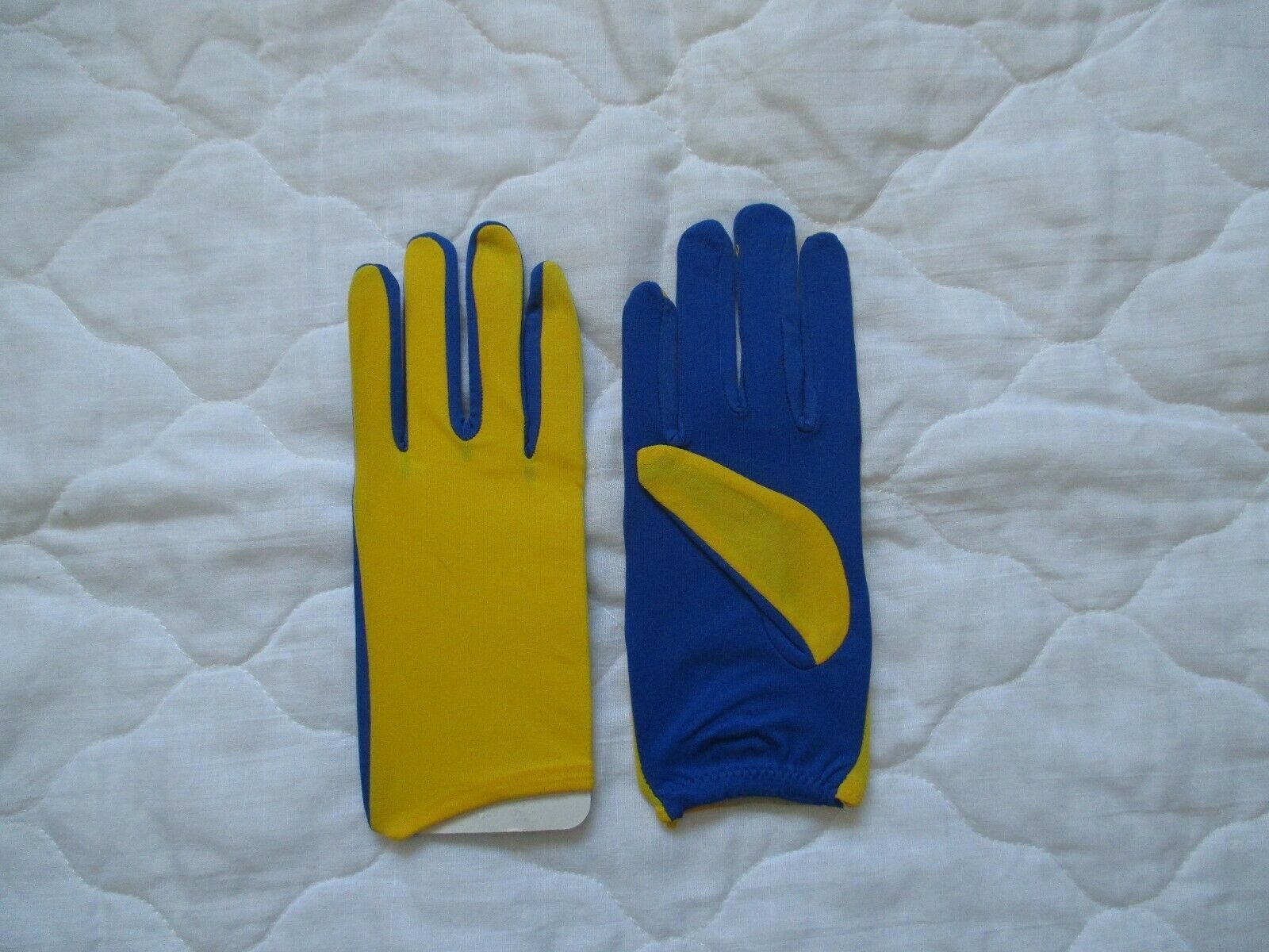 DANCE/PARADE GLOVES (ONE SIZE FITS)