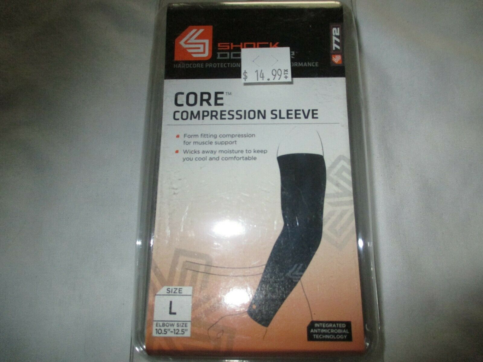 SHOCK DOCTOR #772 BLACK CORE COMPRESSION SLEEVE(SOLD AS SINGLES)