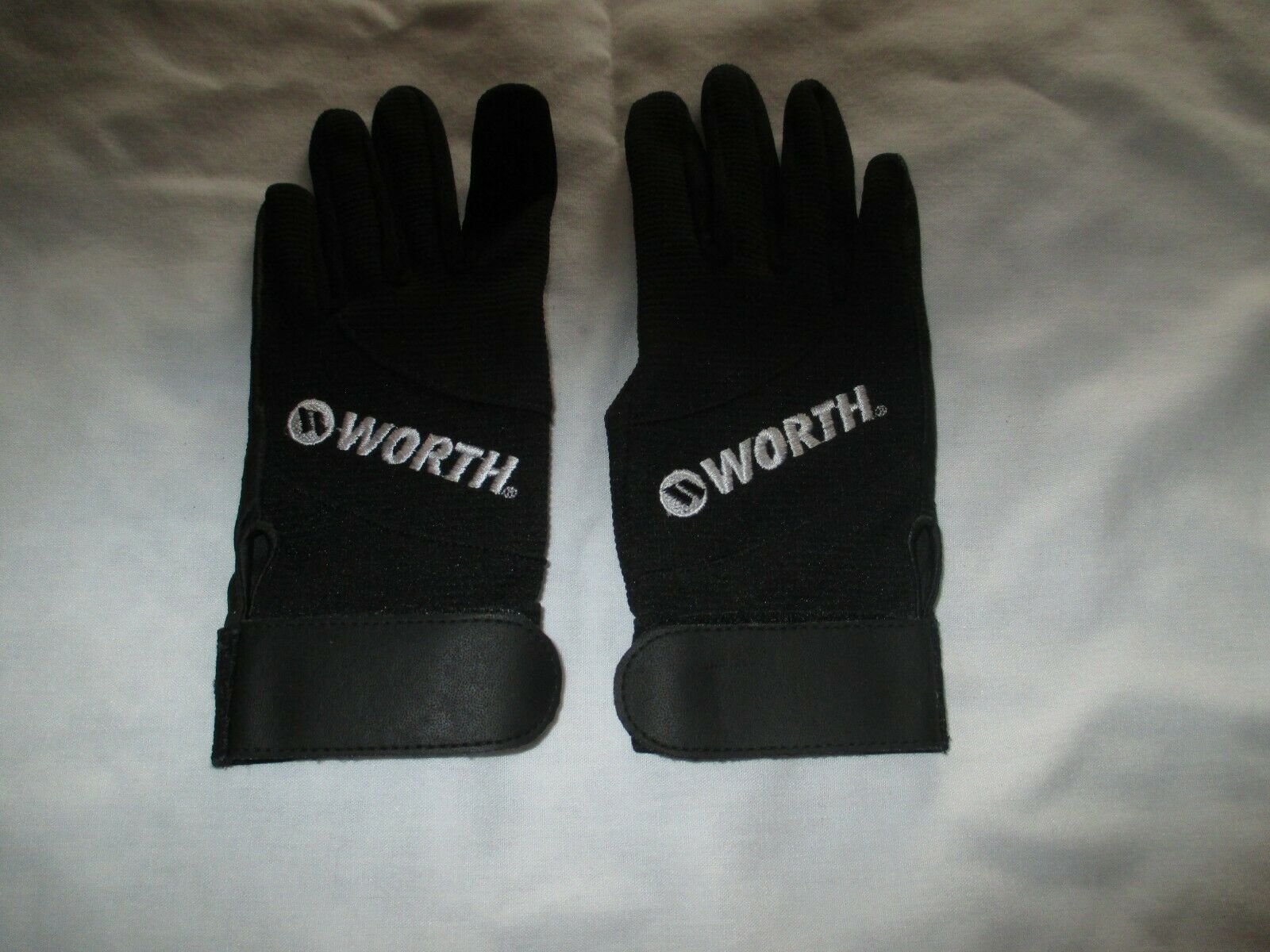 WORTH YOUTH BASEBALL/SOFTBALL BATTING GLOVES(SOLD IN PAIRS)