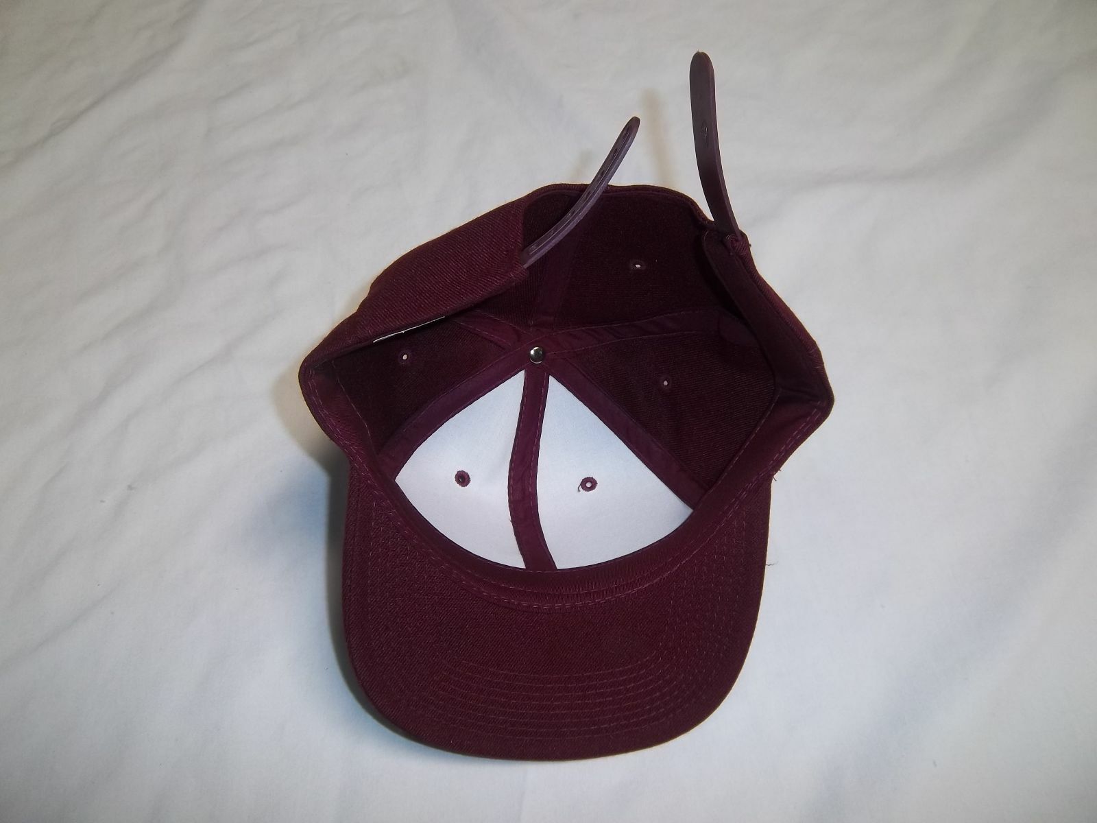 OUTDOOR 1010 WOOL/ACRYLIC BASEBALL CAP MAROON ONE SIZE FITS (SNAP BACK)