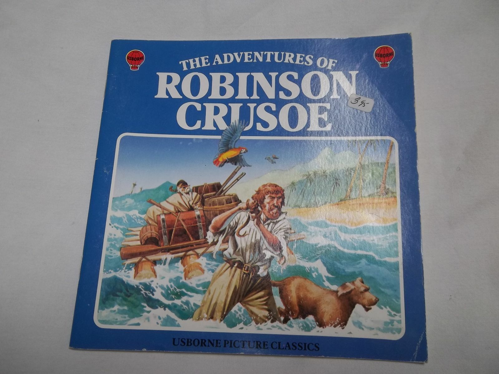 THE ADVENTURES OF ROBINSON CRUSOE  (PAPER BACK)