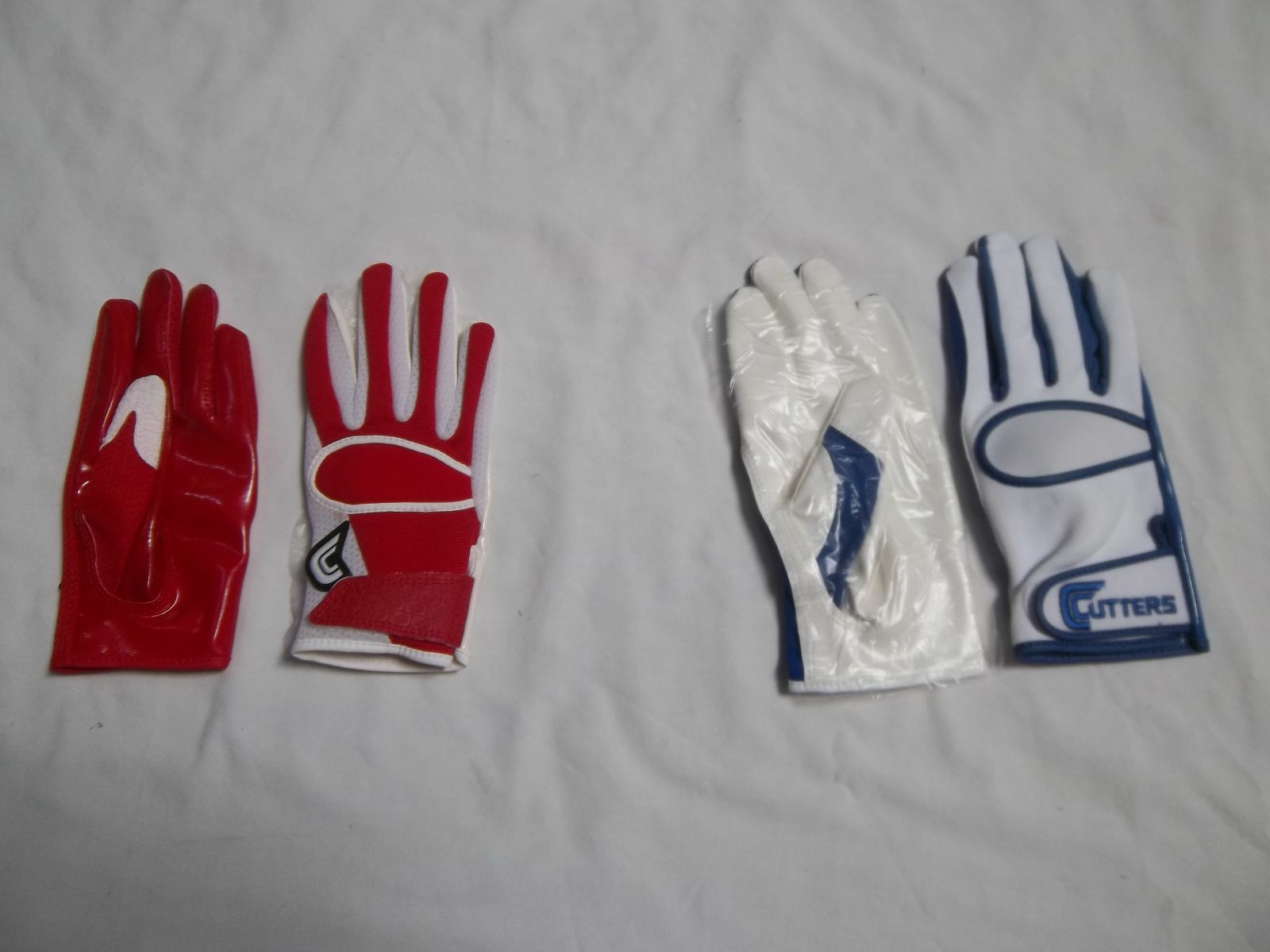 CUTTERS 017YY YING YANG FOOTBALL RECIVER  GLOVES