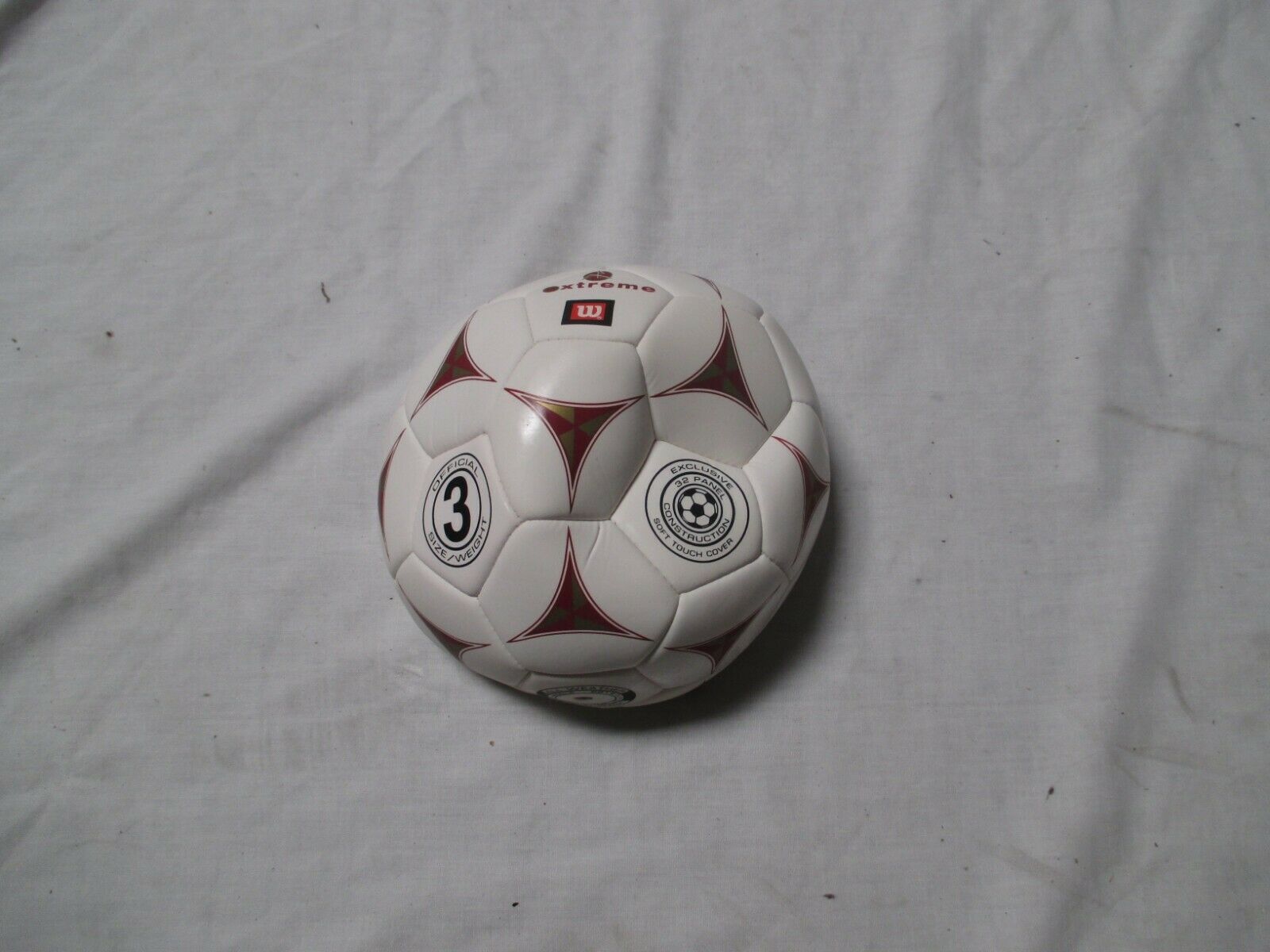 WILSON 8723 WHITE/MAROON/GOLD  EXTREME SOCCER BALL SIZE 3