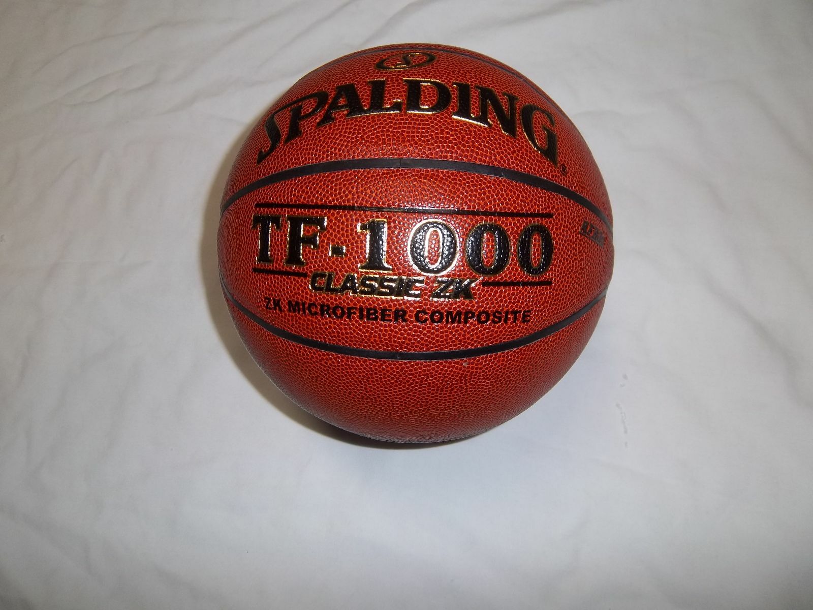 SPALDING TF1000 CLASSIC  BASKETBALL OFFICIAL  SIZE 29.5