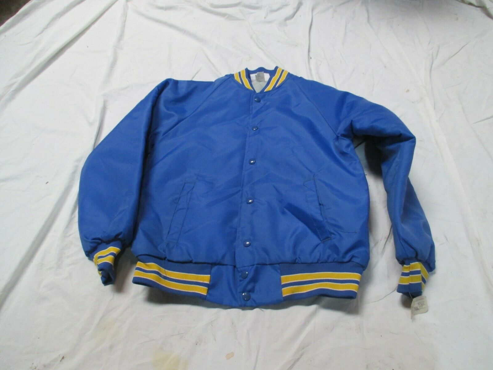 HARTWELL QUILT LINE JACKET YOUTH LARGE (ROYAL WITH GLD STRIPE OUTLINED IN WHITE)
