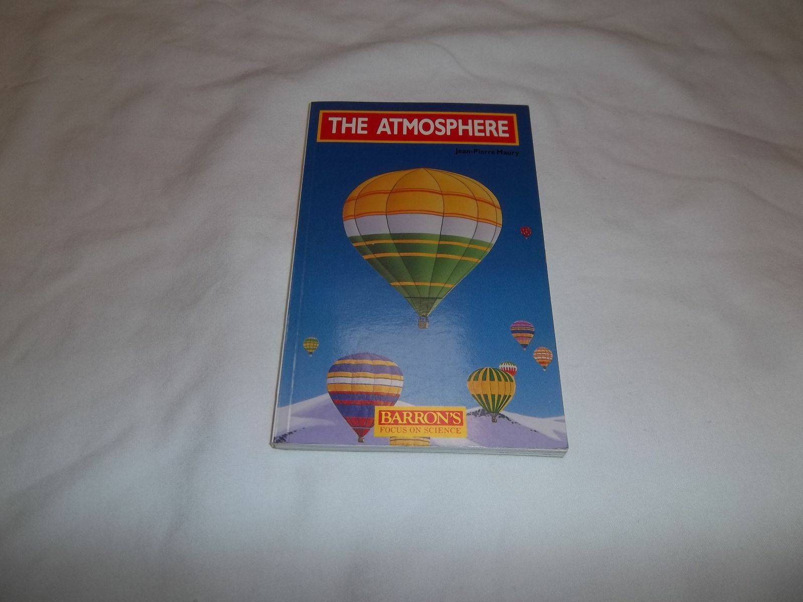 THE ATMOSPHERE  (PAPERBACK)