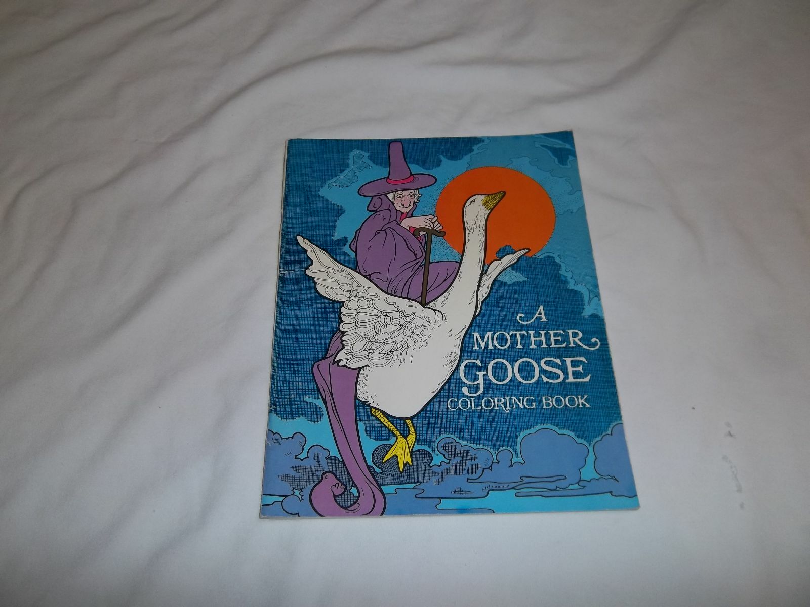 A MOTHER GOOSE COLORING BOOK  (PAPER BACK)