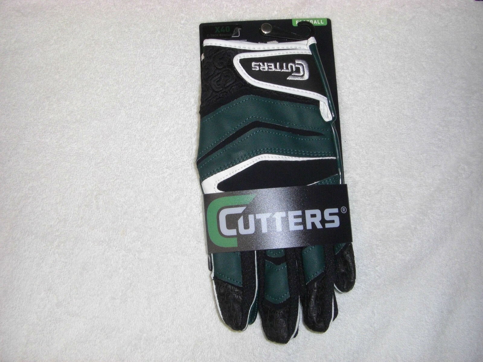 CUTTERS X40 REVOLUTION FOOTBALL RECEIVER GLOVES-ONE PAIR